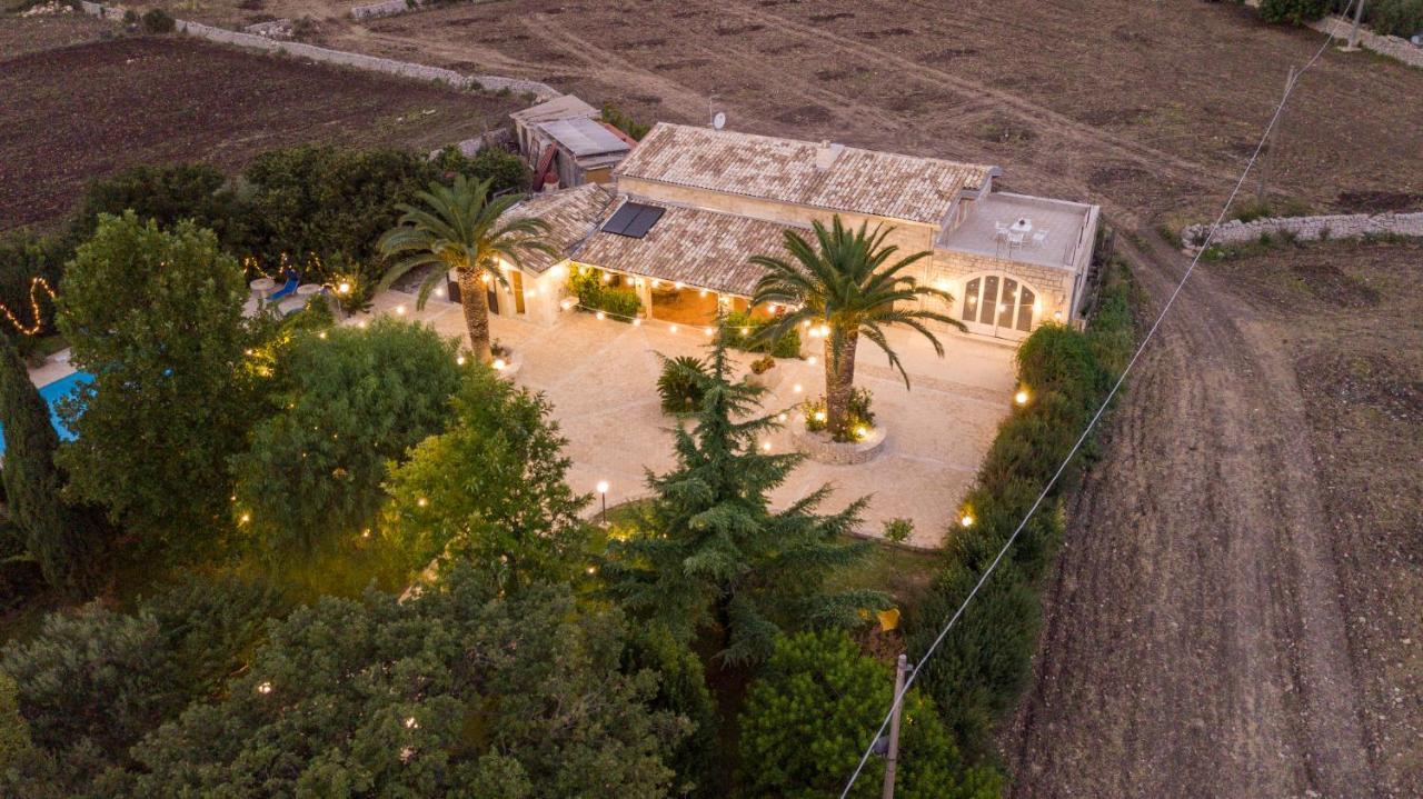 Casale Della Contea Casa de hóspedes Modica Exterior foto